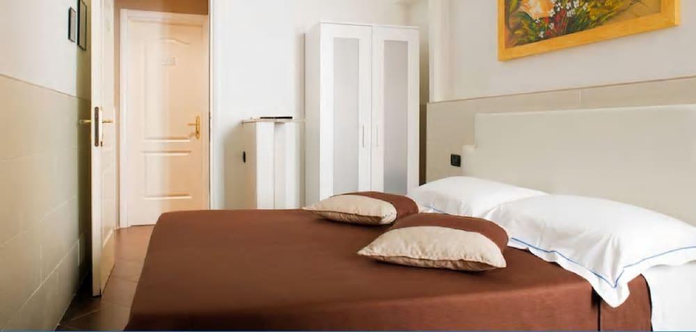 Hotel Indipendenza Rom Eksteriør billede