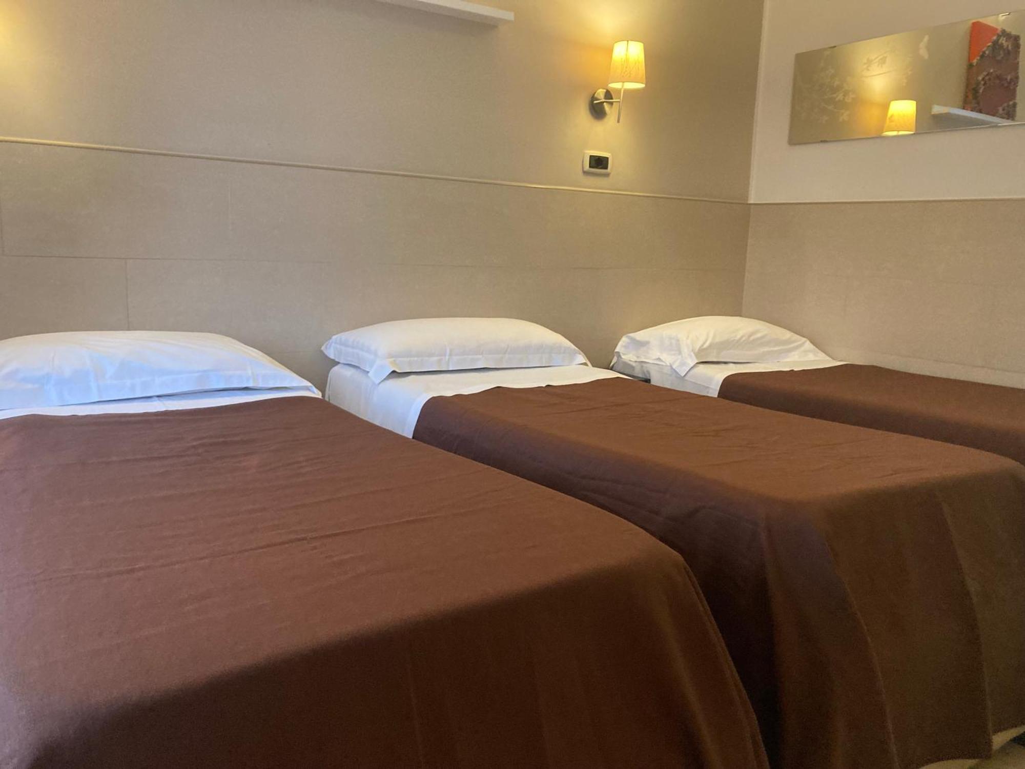 Hotel Indipendenza Rom Eksteriør billede