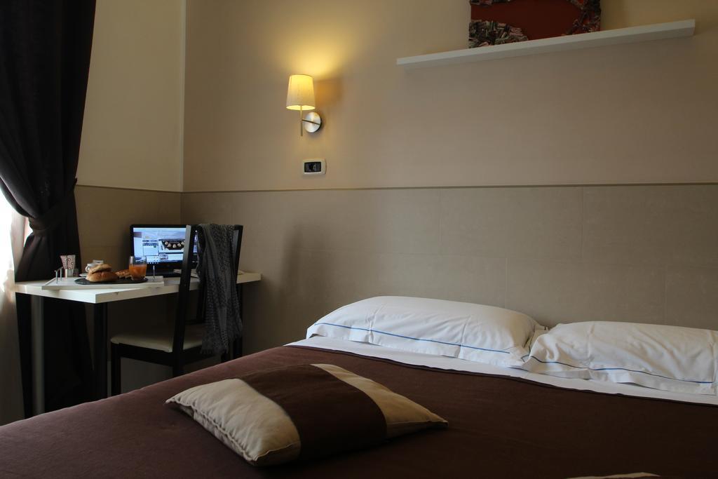 Hotel Indipendenza Rom Eksteriør billede